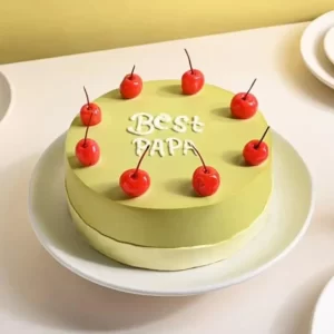 Creamy Berry Cake